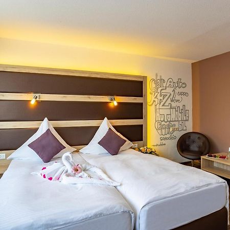 Michel Hotel Frankfurt Airport Rüsselsheim Kültér fotó