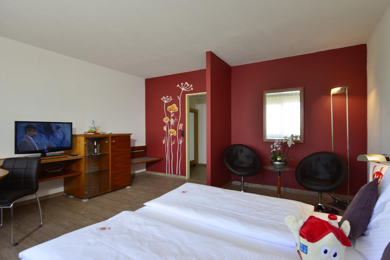 Michel Hotel Frankfurt Airport Rüsselsheim Kültér fotó