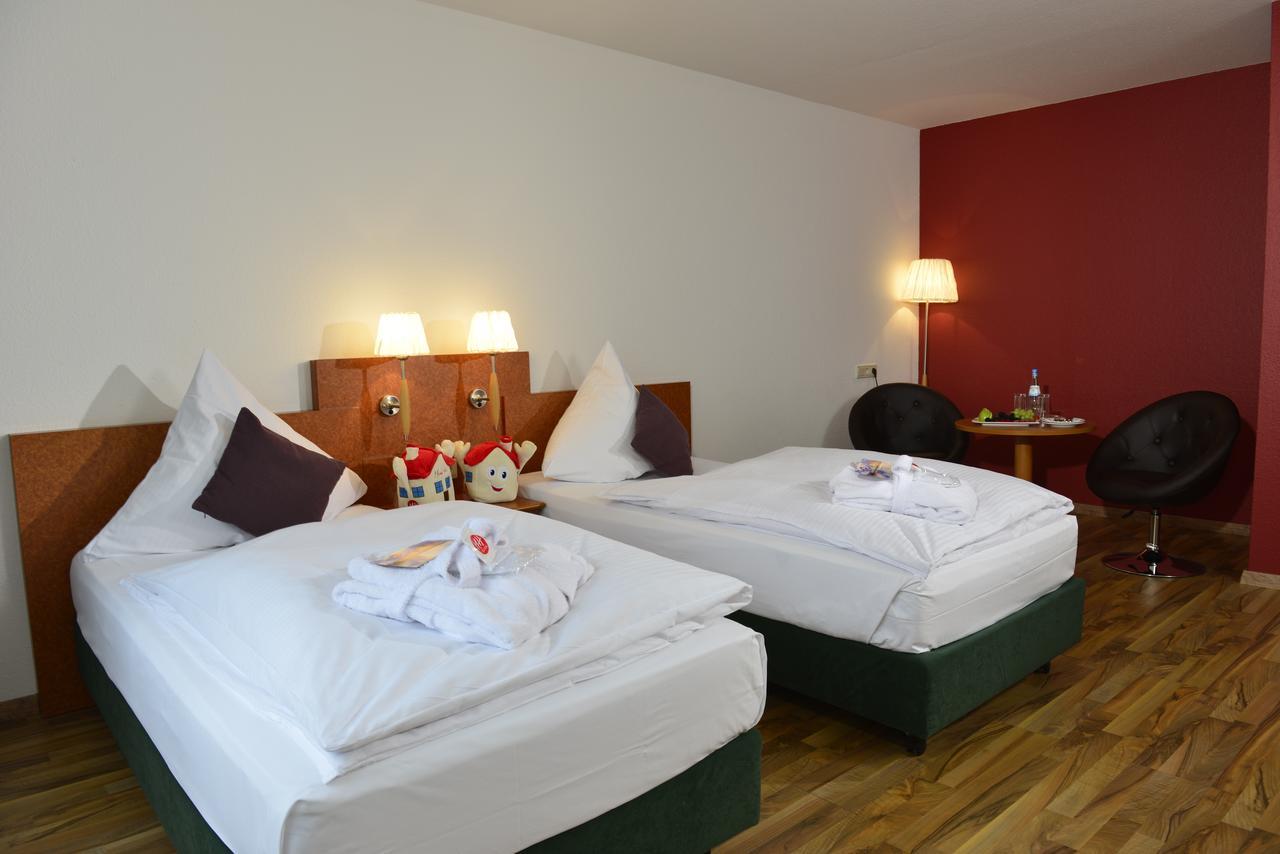 Michel Hotel Frankfurt Airport Rüsselsheim Kültér fotó