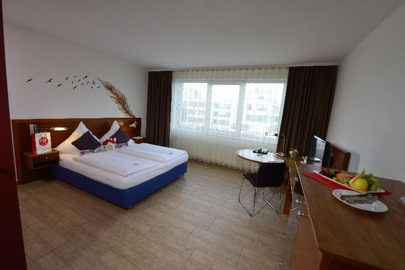 Michel Hotel Frankfurt Airport Rüsselsheim Kültér fotó